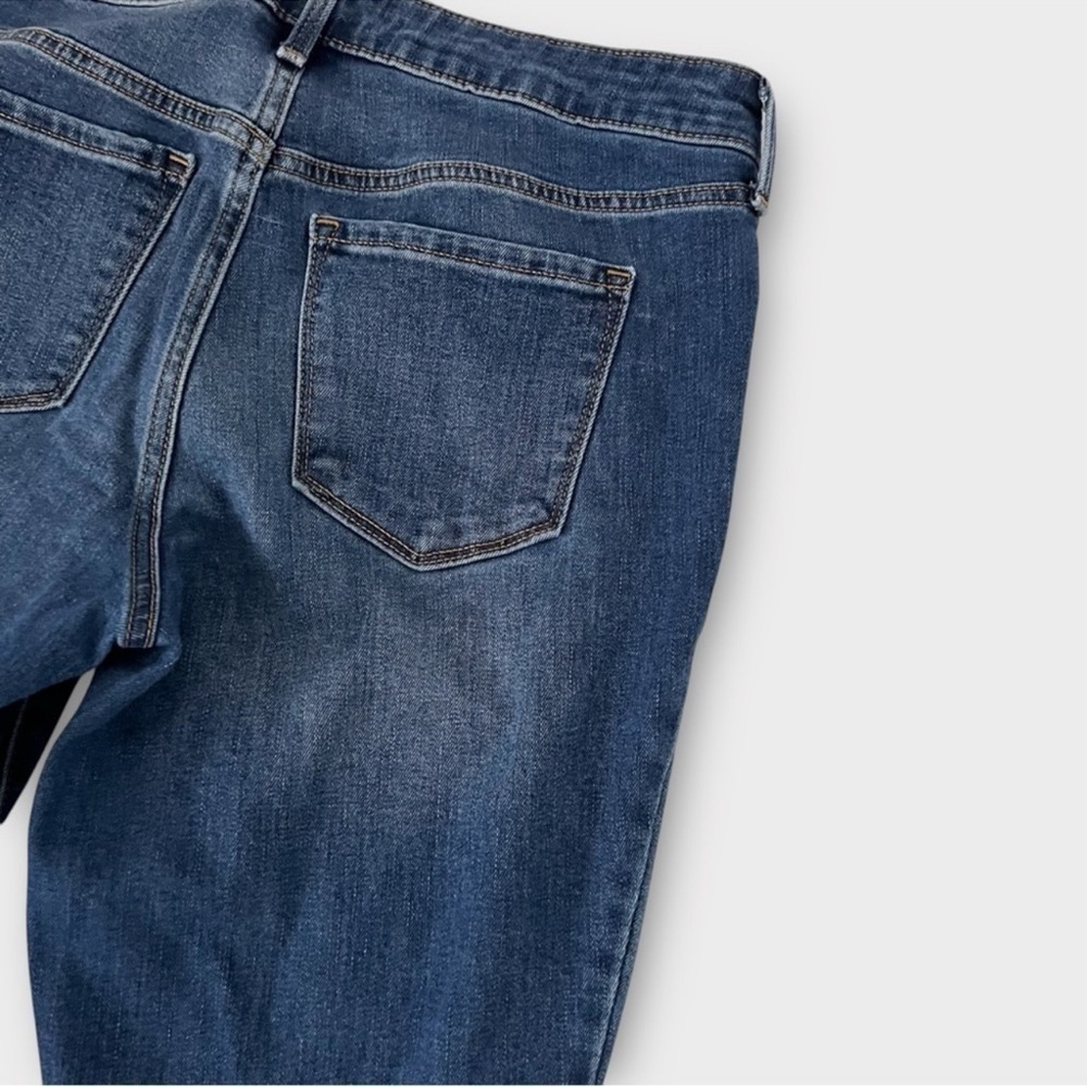 OLD NAVY Mid-Rise Pop Icon Distressed Skinny Jeans Sz 6 - Picture 13 of 15
